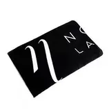 Deka s logem Noble Lashes 2