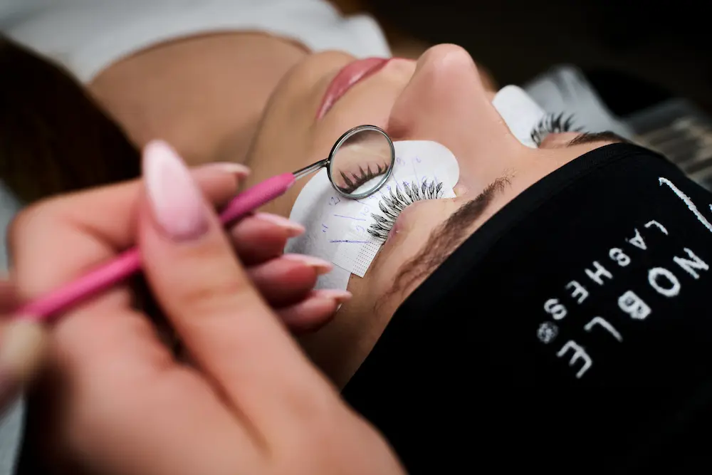 Anime Lashes Styling