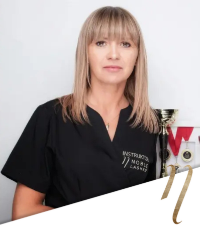 Instruktorka Noble Lashes Ewa Wośko